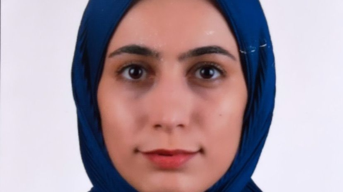 Esra AKKUŞ - Matematik Öğretmeni